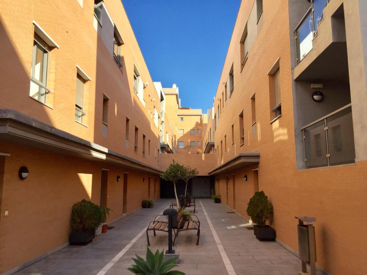 Centro,Corteingles, Y Parking Malaga Bagian luar foto